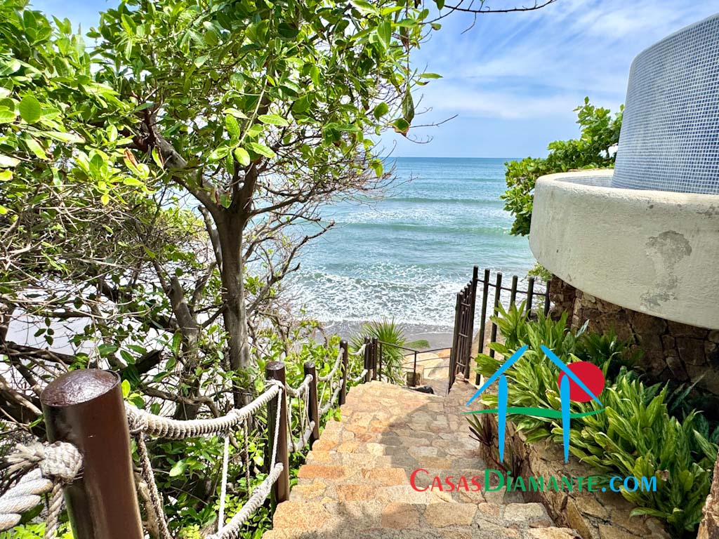 Real Diamante Del Mar Casa Palapas - Terraza con acceso directo a la playa 10